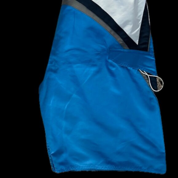 Quicksilver Blue Board Shorts Mens Size 36 - Picture 4 of 6